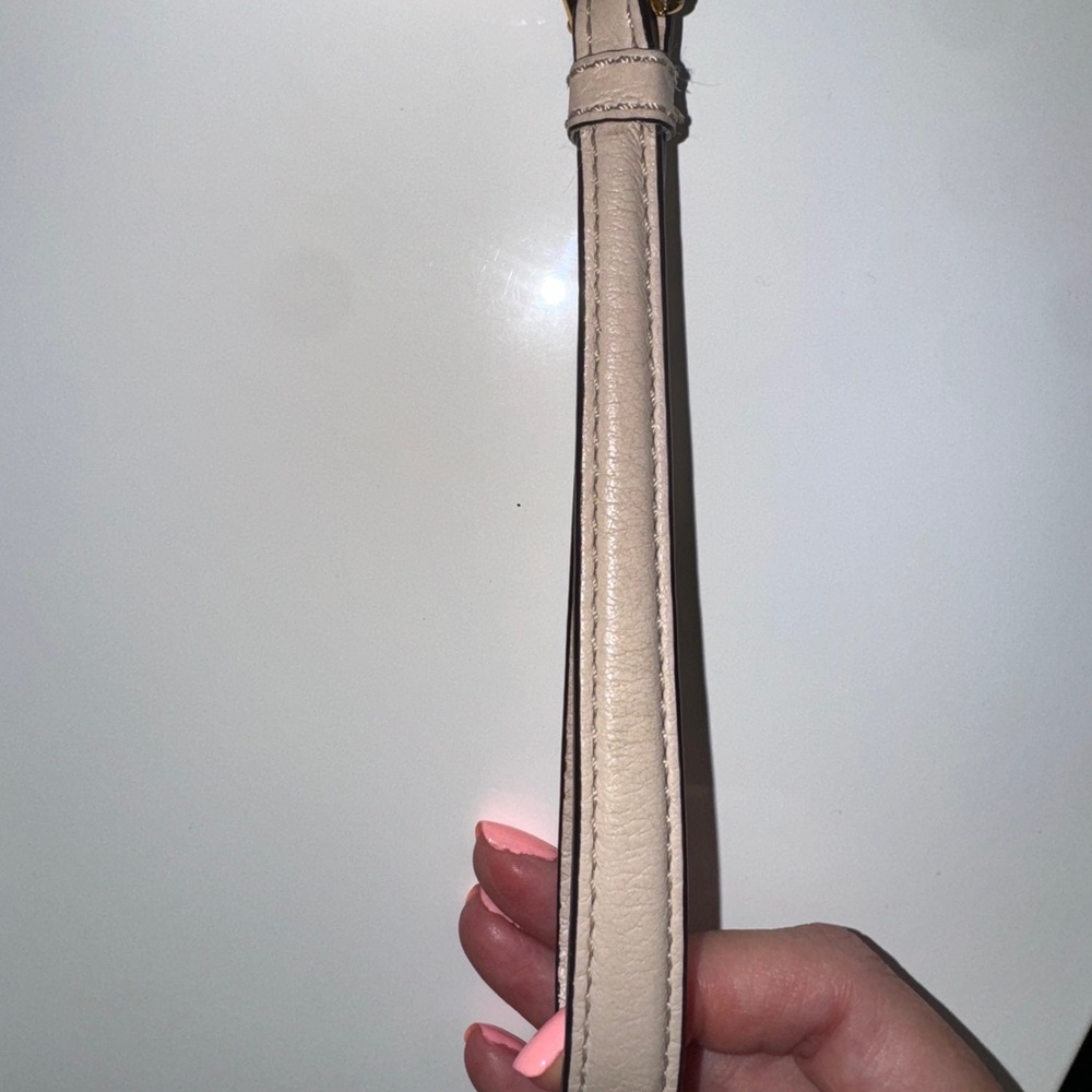 Marc Jacobs Taupe Wristlet Wallet - Picture 4 of 10